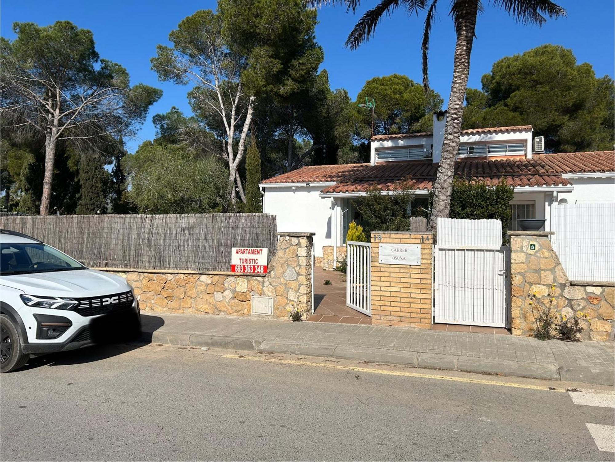 Villa Casa con jardin cerca de la Playa Tarragona Exterior foto